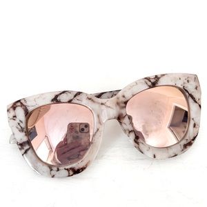 Quay | Pink Mirror Lens Tortoise Glasses